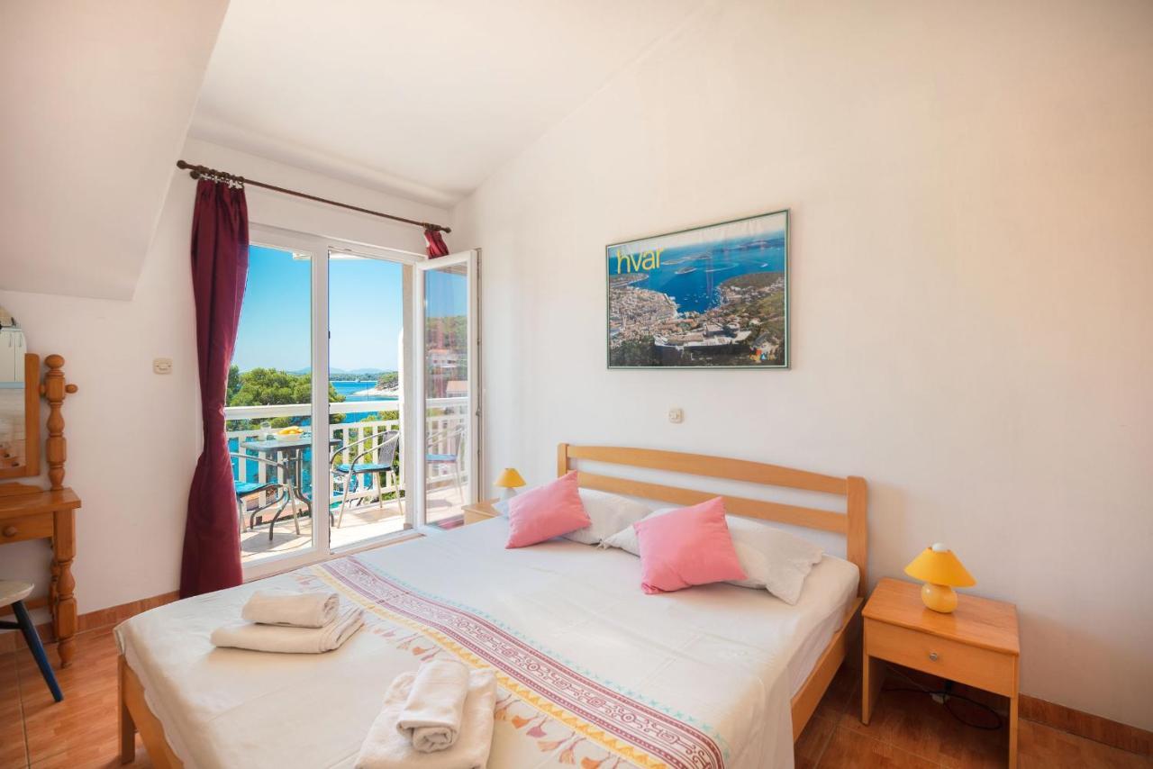 Sunny Days "Sara" - Zf Hvar ฮวาร์ ภายนอก รูปภาพ