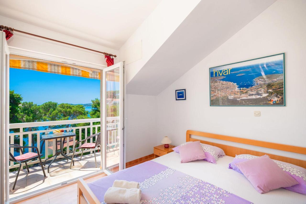 Sunny Days "Sara" - Zf Hvar ฮวาร์ ภายนอก รูปภาพ